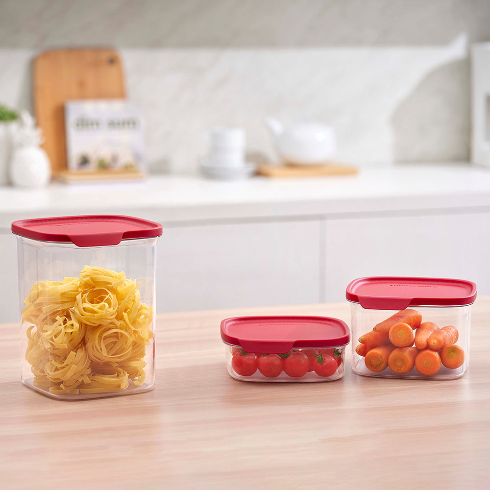 TUPPERWARE ULTRA CLEAR CONTAINERS SQUARE SET (3)